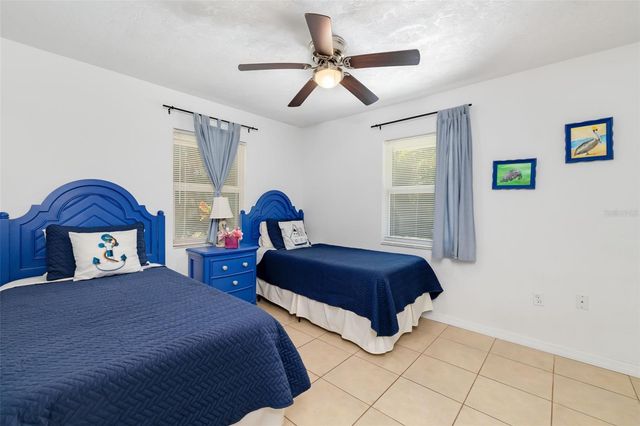 4001 GROVELAND AVENUE, Sarasota, FL 34231