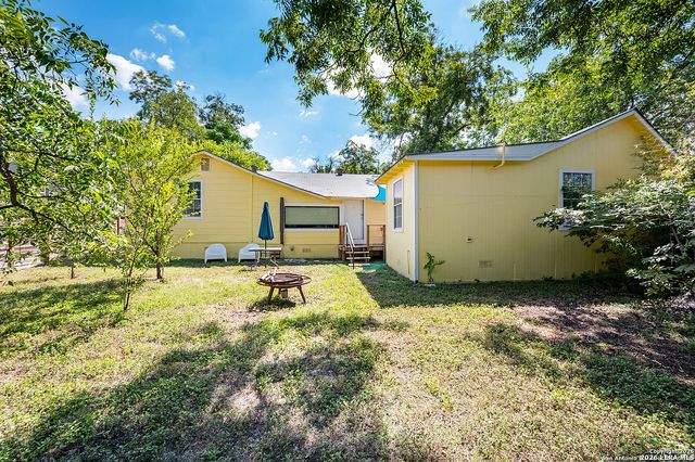 513 W Rosewood Ave, San Antonio, TX 78212