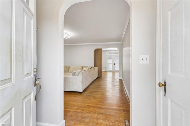 50 Bunting LN, Poquoson, VA 23662