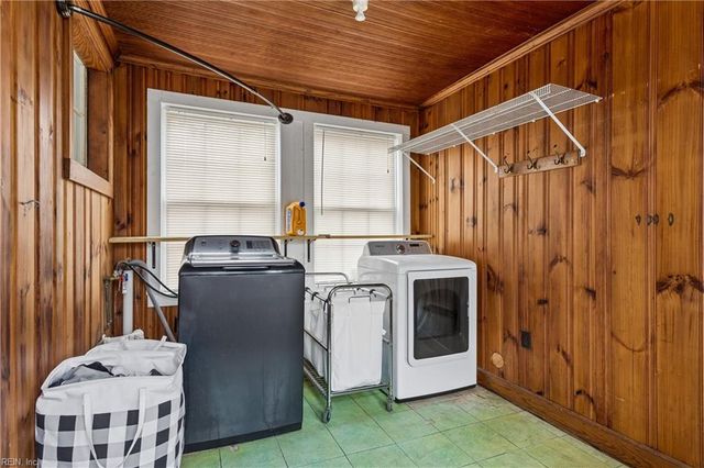 50 Bunting LN, Poquoson, VA 23662