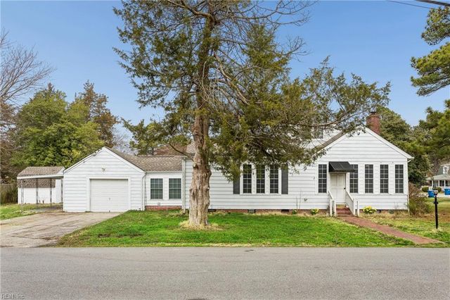 50 Bunting LN, Poquoson, VA 23662