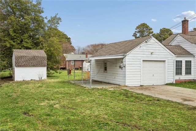 50 Bunting LN, Poquoson, VA 23662