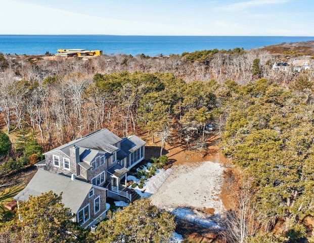 9 Towhee Lane, Truro, MA 02666