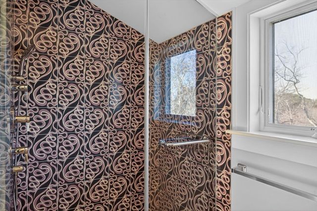 9 Towhee Lane, Truro, MA 02666