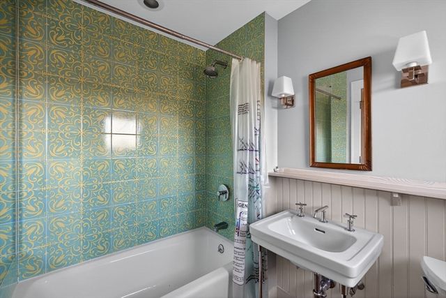 9 Towhee Lane, Truro, MA 02666