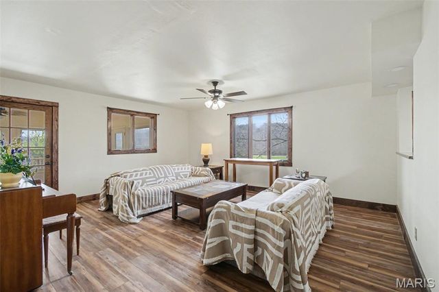 6357 Highway Mm, House Springs, MO 63051