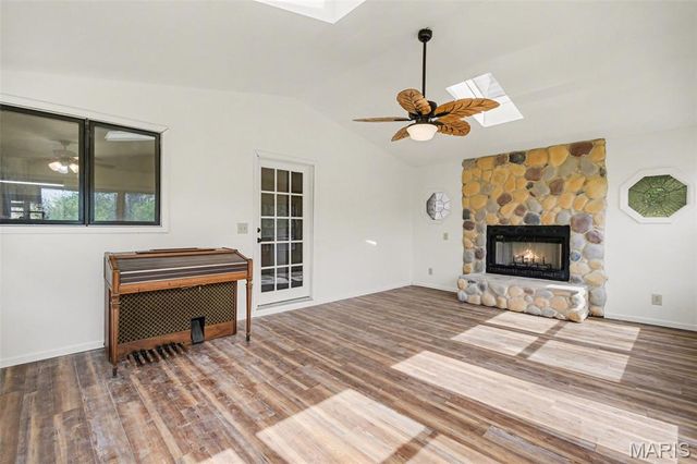 6357 Highway Mm, House Springs, MO 63051