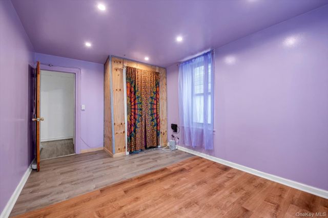 1711 Davidson Avenue 1N, Bronx, NY 10453