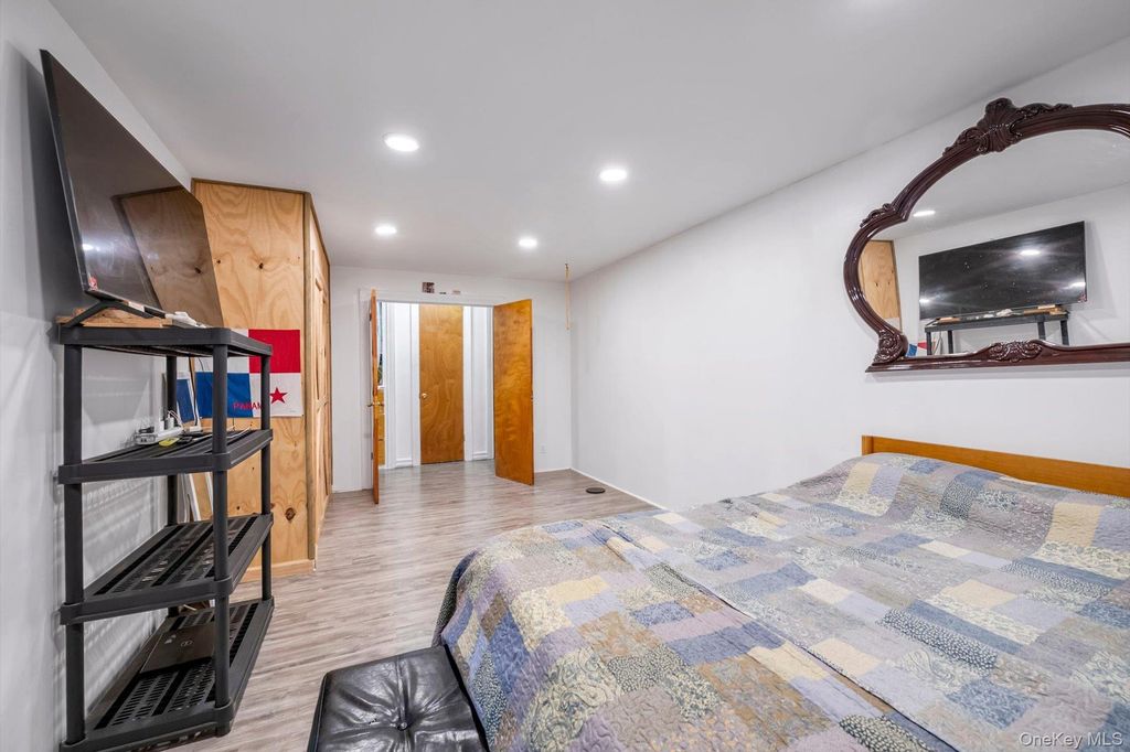 1711 Davidson Avenue 1N, Bronx, NY 10453 — photo 5