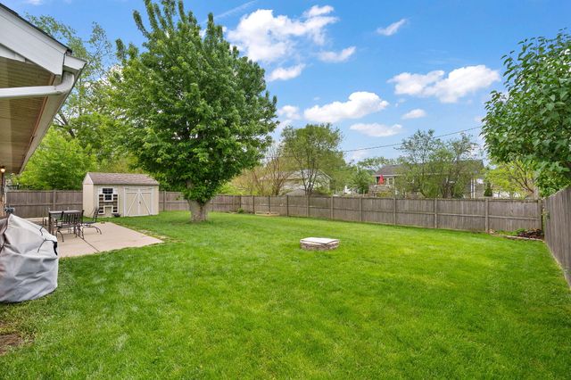 3317 W 78th Avenue, Merrillville, IN 46410