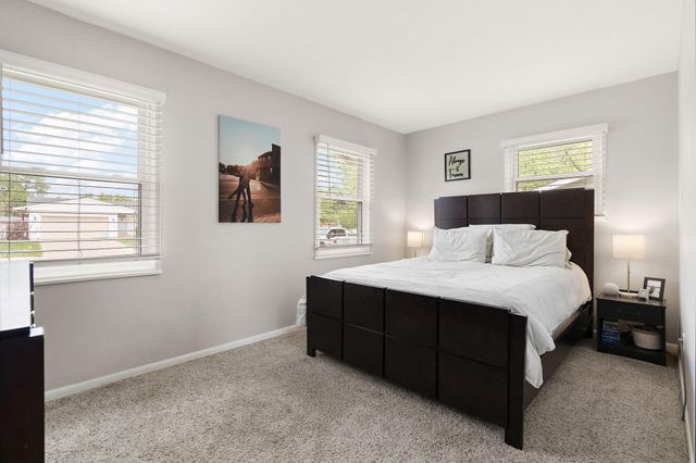 3317 W 78th Avenue, Merrillville, IN 46410