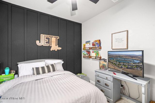 6697 W Irish CIR, Rathdrum, ID 83858