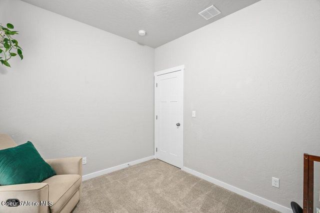 6697 W Irish CIR, Rathdrum, ID 83858