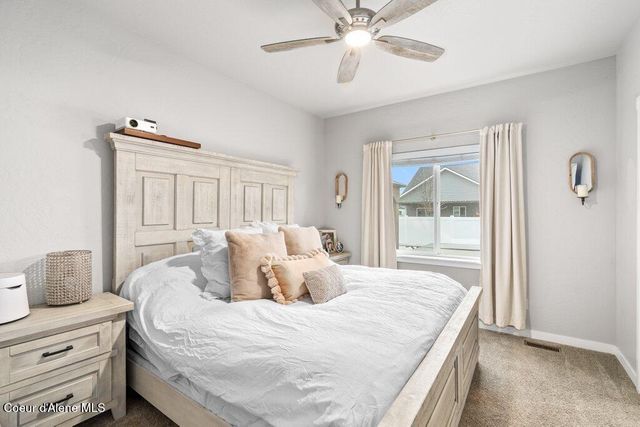 6697 W Irish CIR, Rathdrum, ID 83858