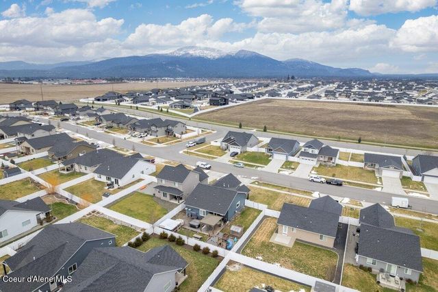 6697 W Irish CIR, Rathdrum, ID 83858