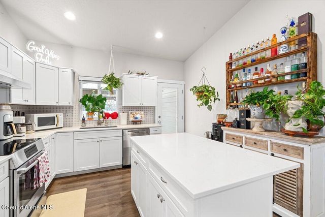 6697 W Irish CIR, Rathdrum, ID 83858