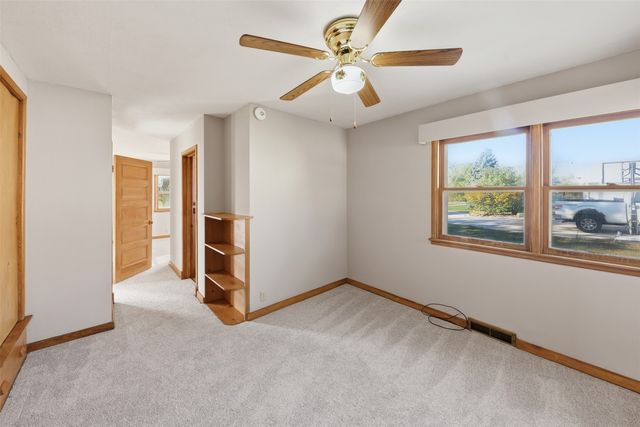 2710 Mckinley Street, Perry, IA 50220