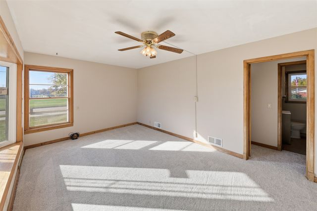 2710 Mckinley Street, Perry, IA 50220