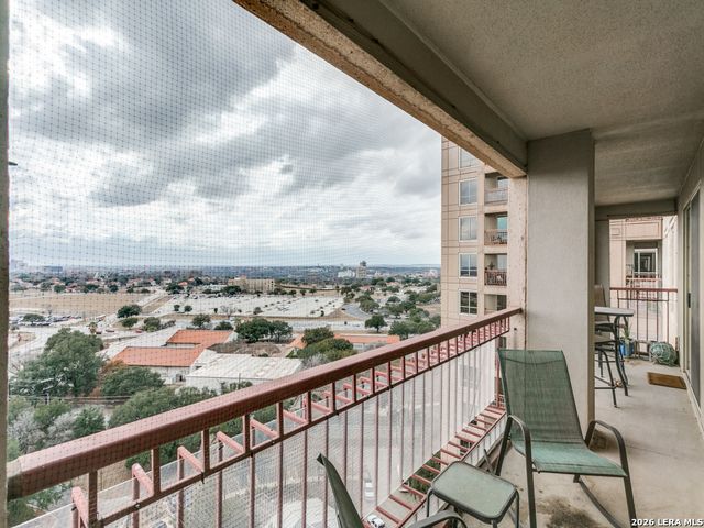 1 Towers Park Ln Apt 1617 1618, San Antonio, TX 78209