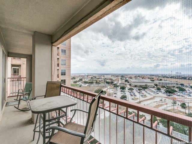 1 Towers Park Ln Apt 1617 1618, San Antonio, TX 78209