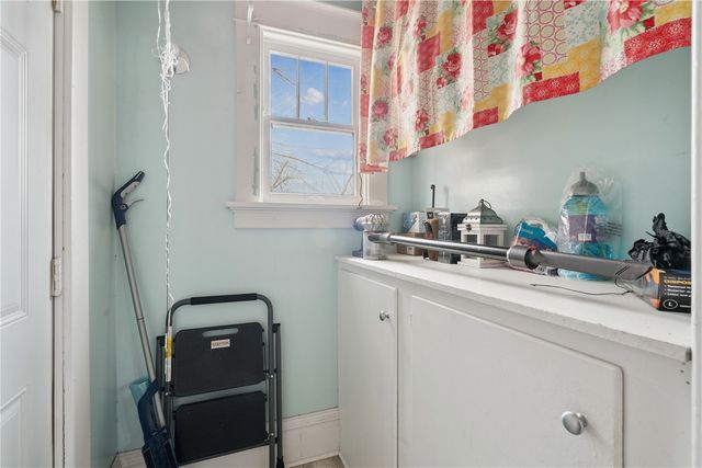 335 18th Street SE, Cedar Rapids, IA 52403