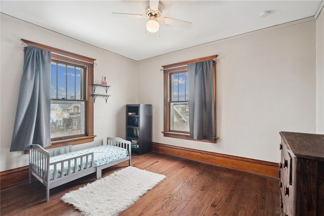 335 18th Street SE, Cedar Rapids, IA 52403