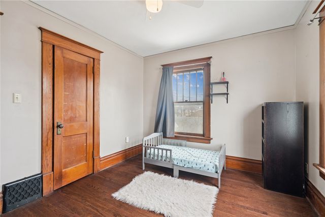 335 18th Street SE, Cedar Rapids, IA 52403