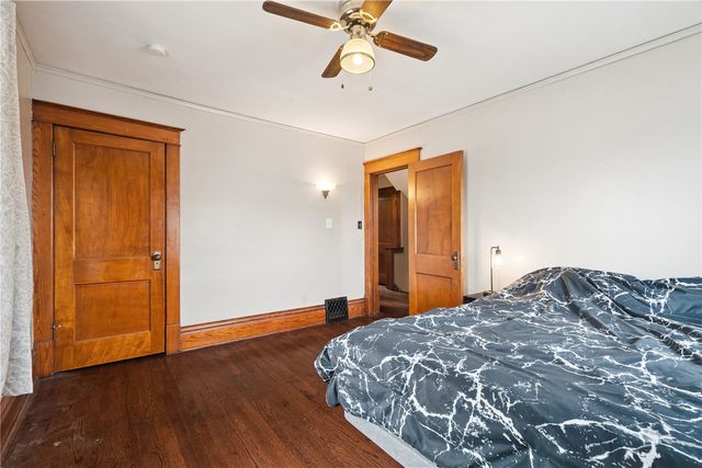 335 18th Street SE, Cedar Rapids, IA 52403