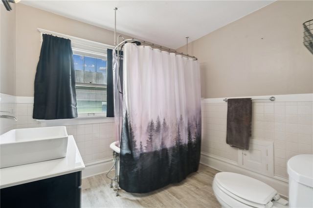 335 18th Street SE, Cedar Rapids, IA 52403