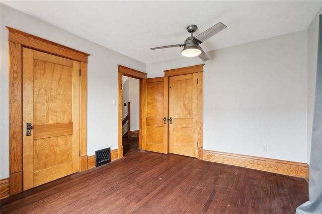 335 18th Street SE, Cedar Rapids, IA 52403