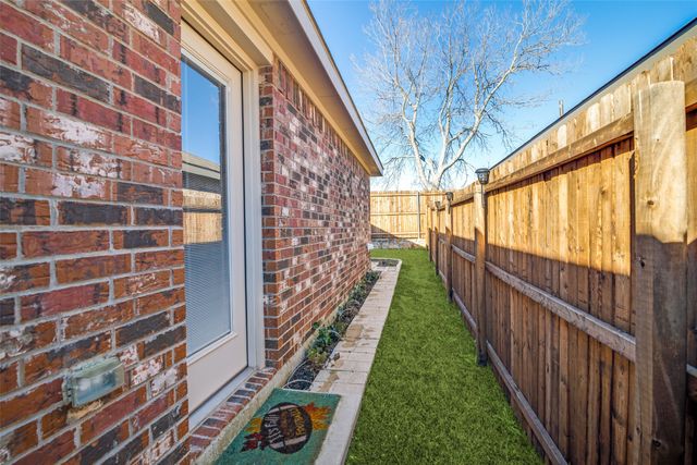 2110 Bailer Way, Royse City, TX 75189