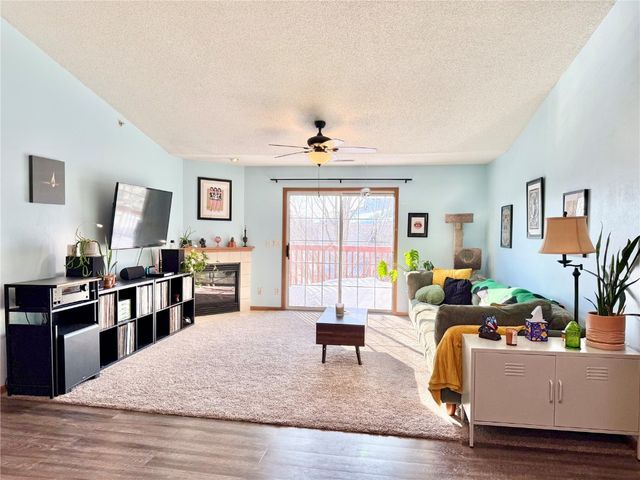 624 Kimberlite Street, Tiffin, IA 52340