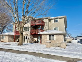 624 Kimberlite Street, Tiffin, IA 52340