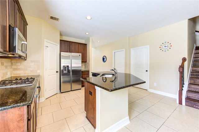 5302 Marble Ravine Drive, Richmond, TX 77407