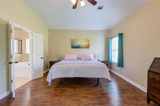 5302 Marble Ravine Drive, Richmond, TX 77407