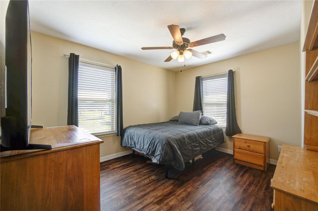 5302 Marble Ravine Drive, Richmond, TX 77407