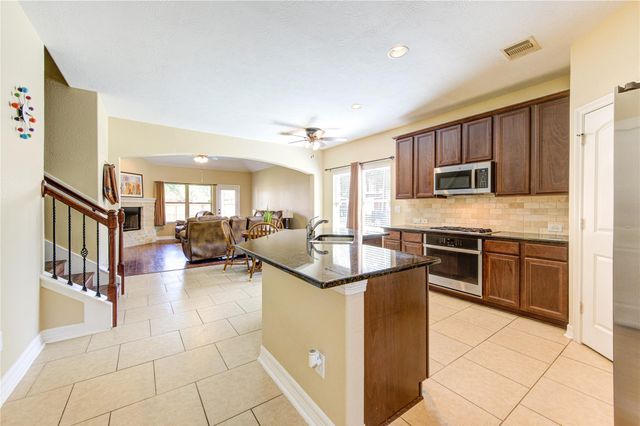 5302 Marble Ravine Drive, Richmond, TX 77407