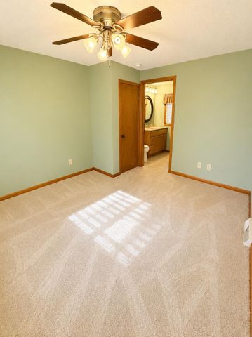 129 Washington, Denver, IA 50622
