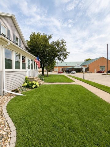 129 Washington, Denver, IA 50622