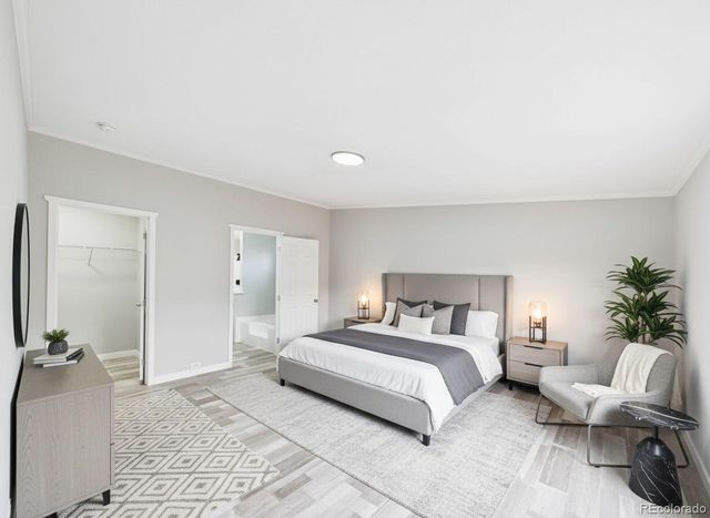 9400 Elm Court, Denver, CO 80260