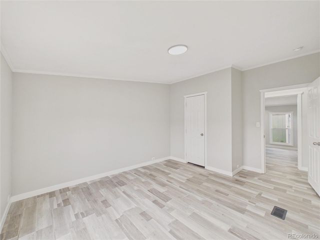 9400 Elm Court, Denver, CO 80260