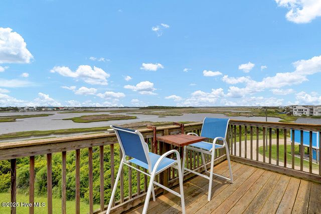 1785 New River Inlet Road 2, North Topsail Beach, NC 28460