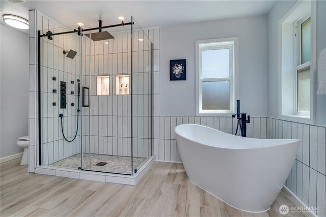 8014 57th Street W, University Place, WA 98467