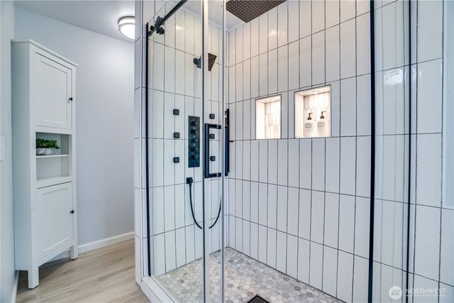 8014 57th Street W, University Place, WA 98467