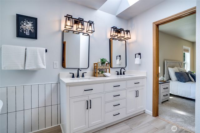 8014 57th Street W, University Place, WA 98467