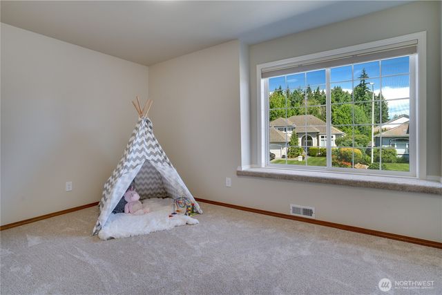 8014 57th Street W, University Place, WA 98467