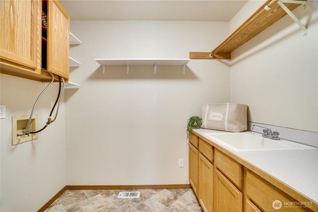 8014 57th Street W, University Place, WA 98467