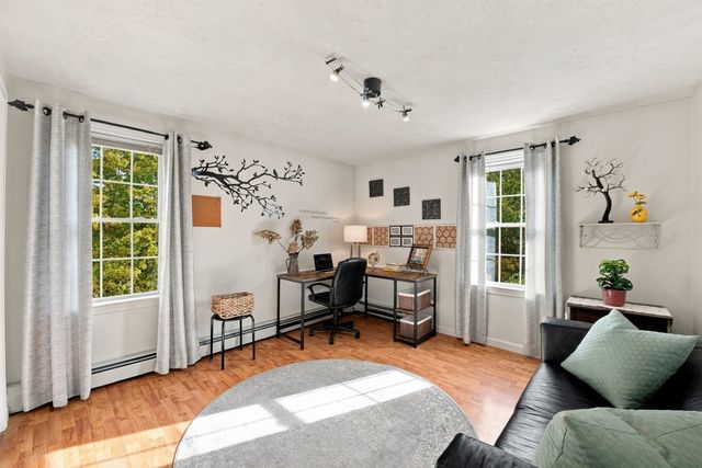 45 Howarth Rd, Oxford, MA 01540