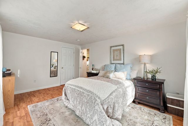 45 Howarth Rd, Oxford, MA 01540