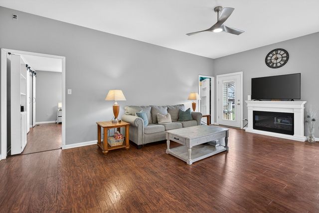 802 Heintz Drive, Shorewood, IL 60404